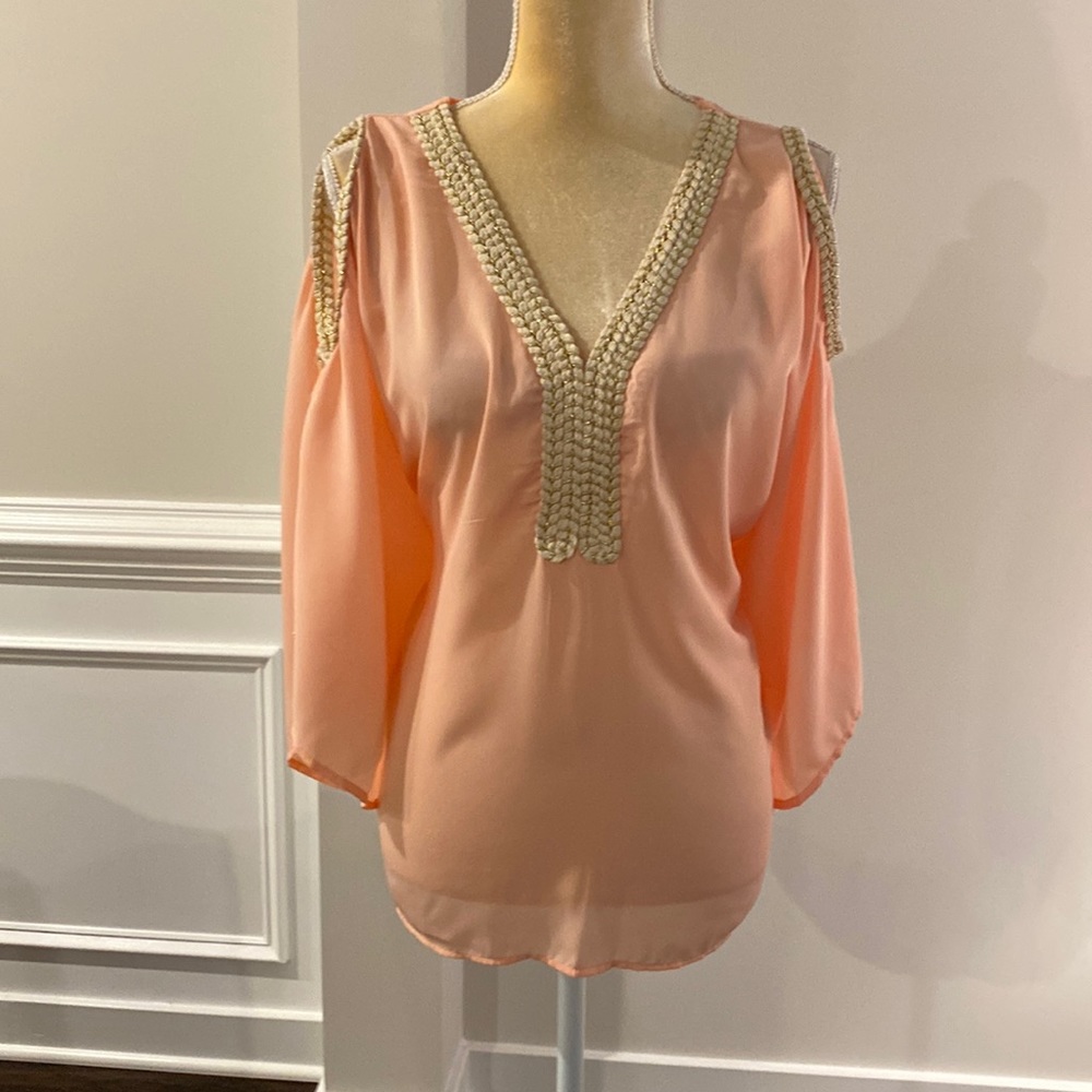 Blouse.